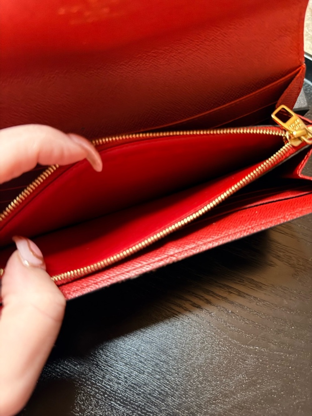 Monogram Sarah Retiro Wallet Cherry - Picture 9 of 11